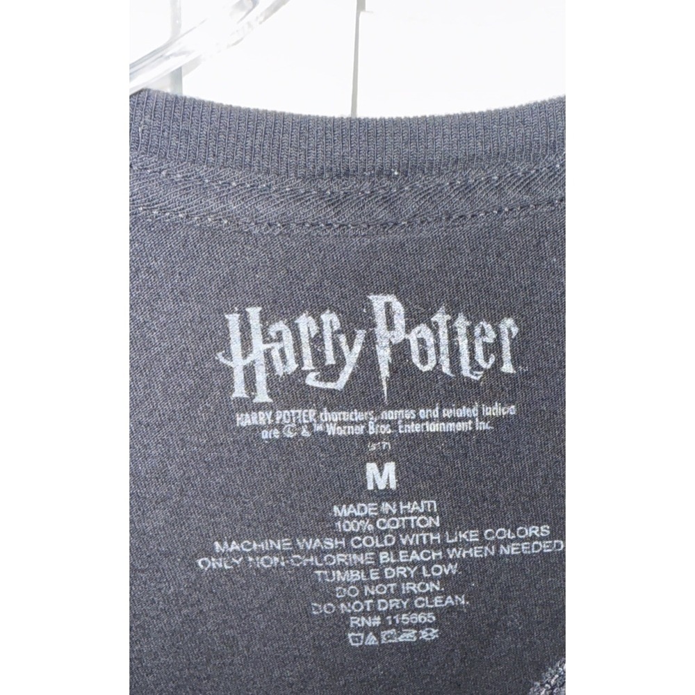 Hufflepuff Harry Potter Black Short Sleeve Shirt Graphic Tee - Men's Size M 2513 - Picture 3 of 3